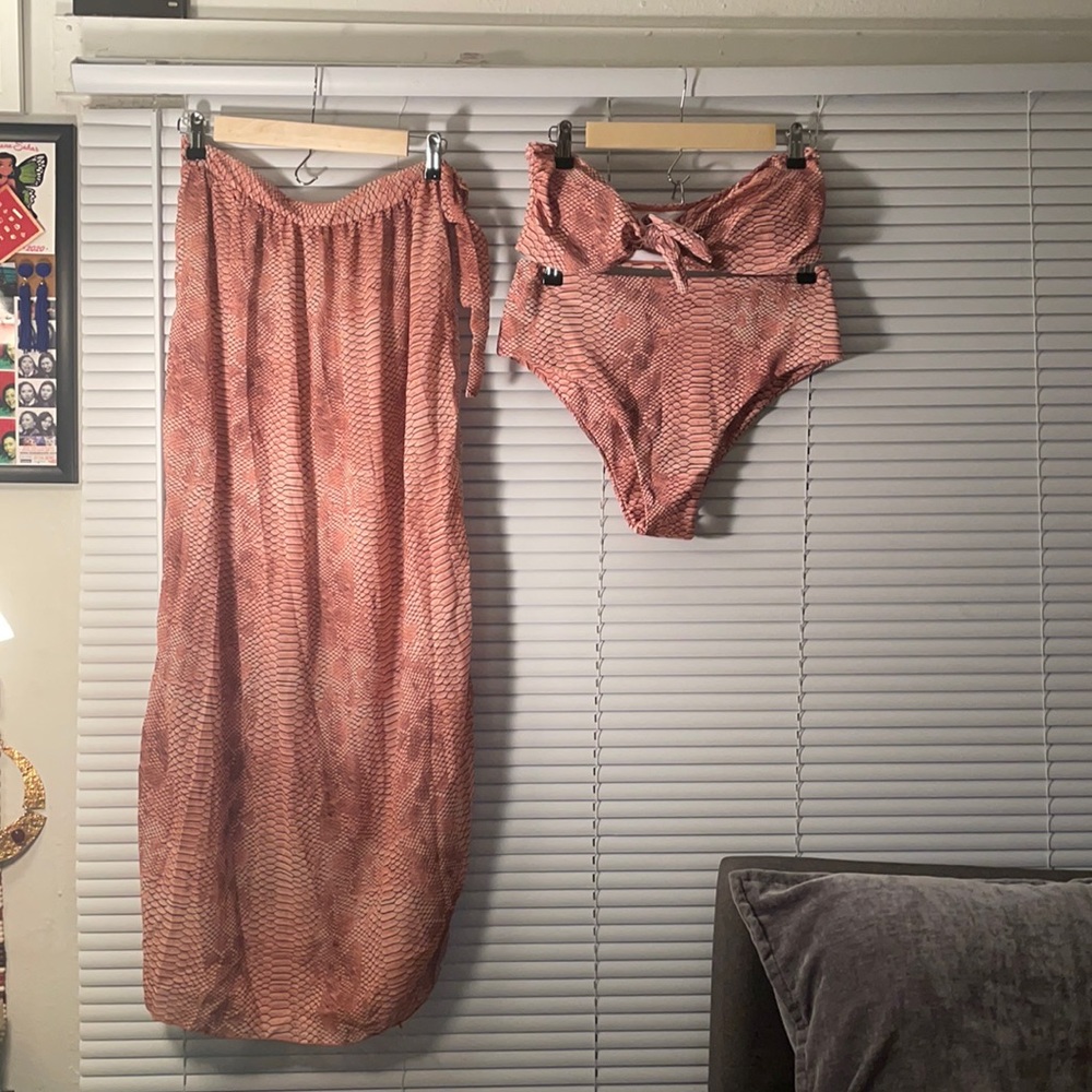 3 Piece Pink Snakeskin Pattern SHEIN Bikini